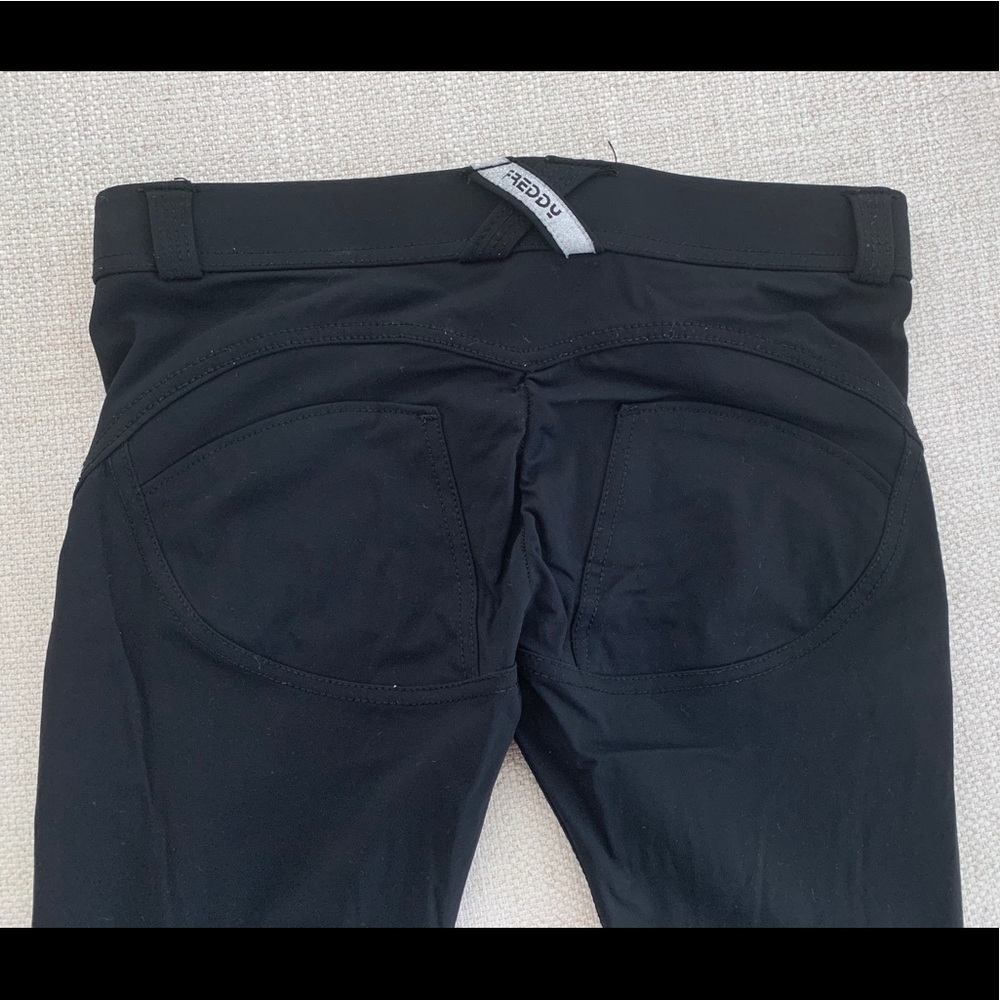 Freddy leggings with pushups effect